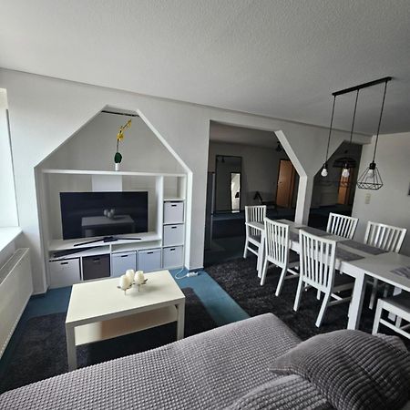6 Bedroom Private Apartment & Lounge ロストック エクステリア 写真