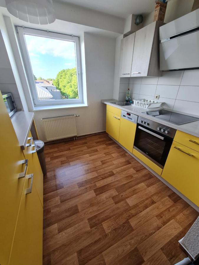 6 Bedroom Private Apartment & Lounge ロストック エクステリア 写真