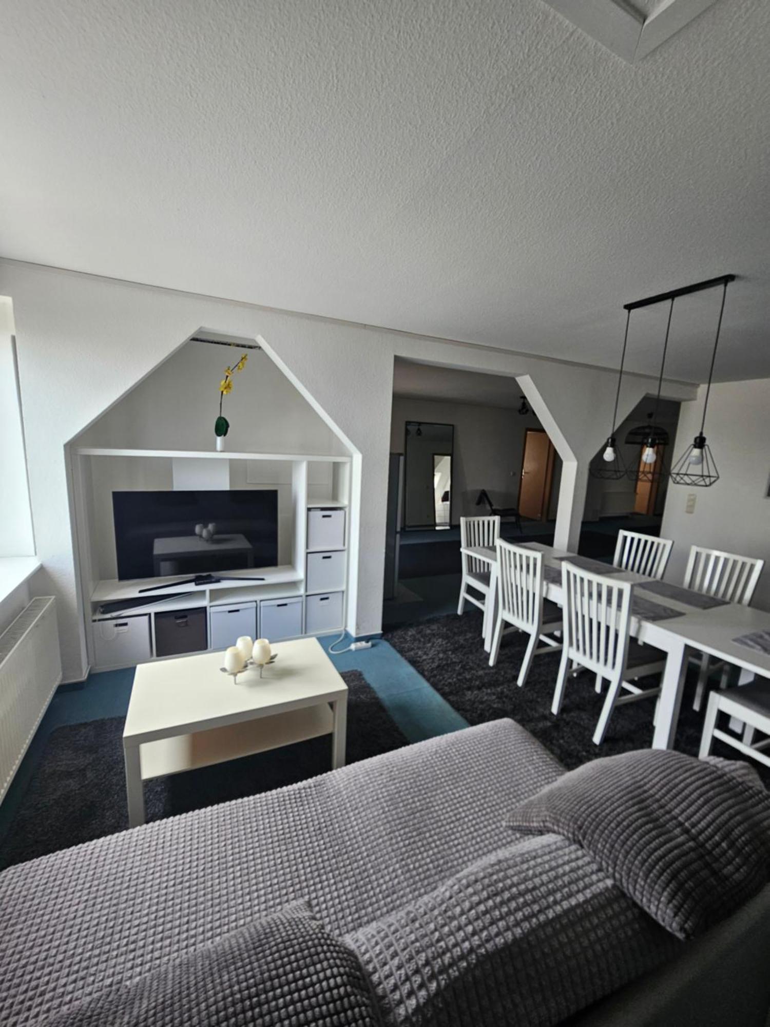 6 Bedroom Private Apartment & Lounge ロストック エクステリア 写真
